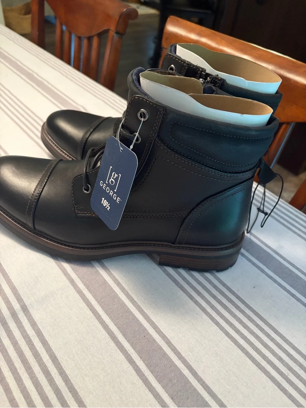 Men's Briwn  Leather Lace-Up Cap-Toe Boots